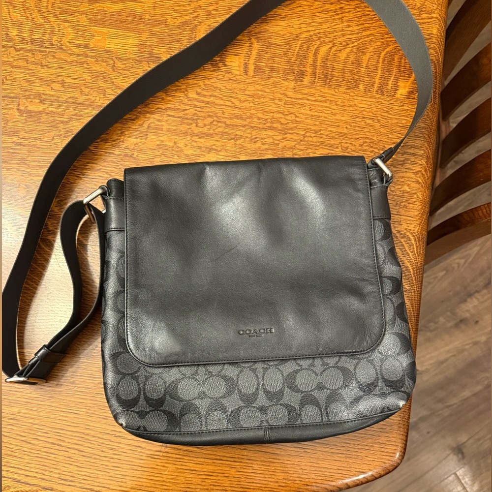 Coach Black and Gray Signature Messenger Bag